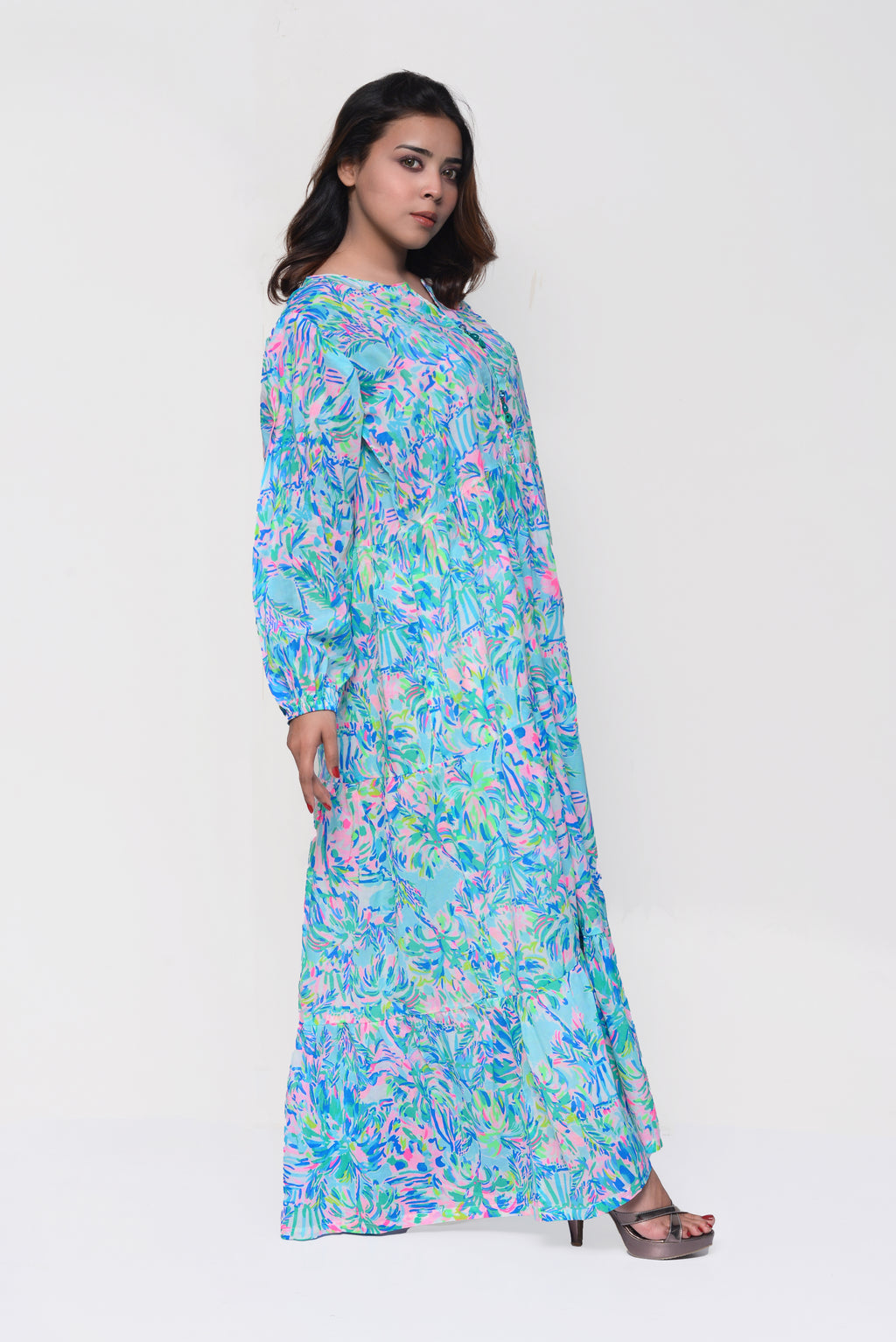 🌴 Tropical Escape Maxi Dress – Vibrant, Breezy & Modestly Stylish