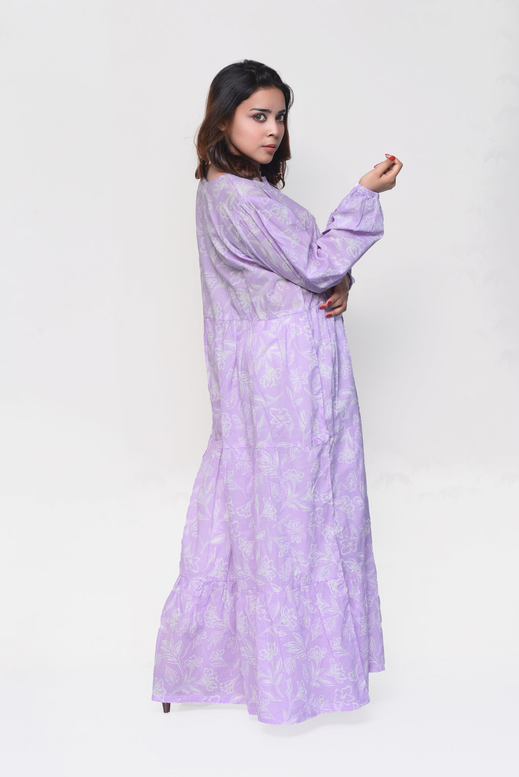 💜 Lavender Bloom Maxi Dress – Soft, Elegant & Modestly Chic